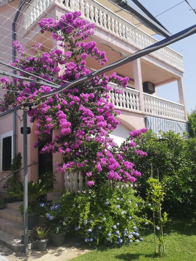 Apartments Daniela Vodice Exterior foto